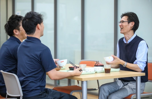 次世代を見据えて働きやすさと成長を追求。